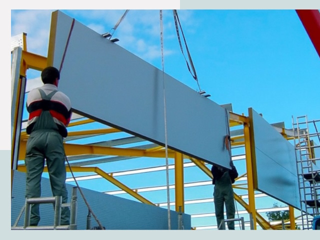 Монтаж сэндвич-панелей в Сочи от 620 руб.