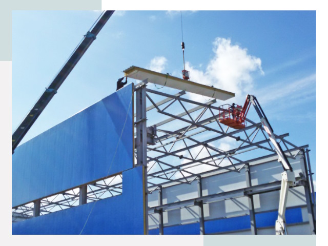 Монтаж сэндвич-панелей в Сочи