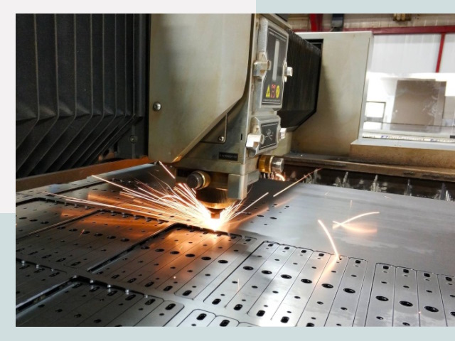 Лазерная резка металла в Сочи от 620 руб.